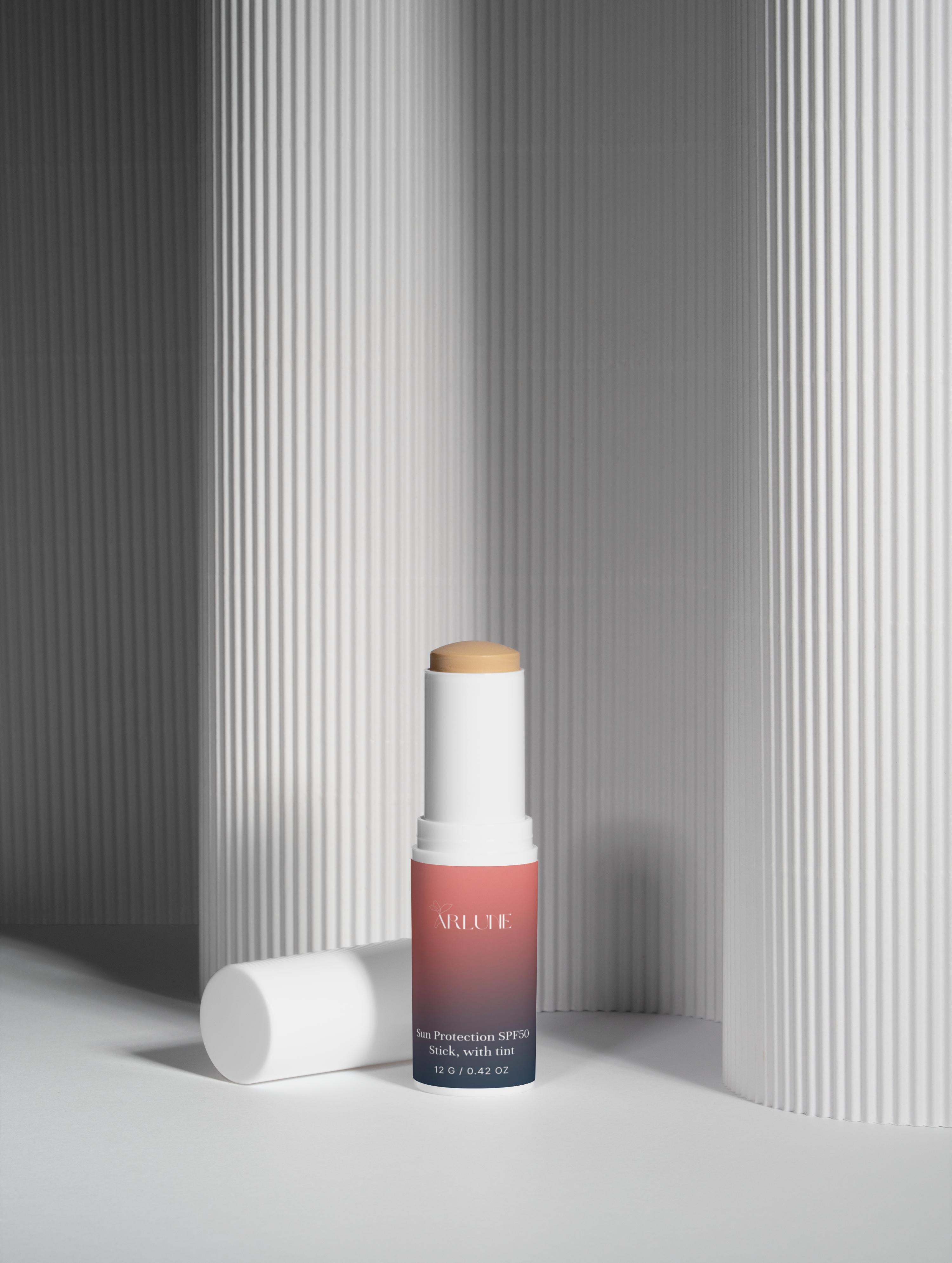 Sun Protection SPF50 Stick, with tint